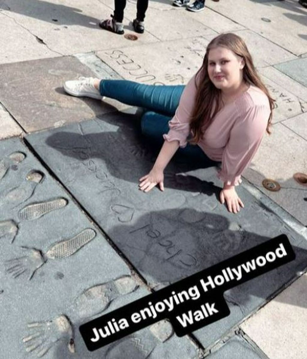 Julia Faustyna ha disfrutado del Paseo de la fama de Hollywood, en Los Ángeles