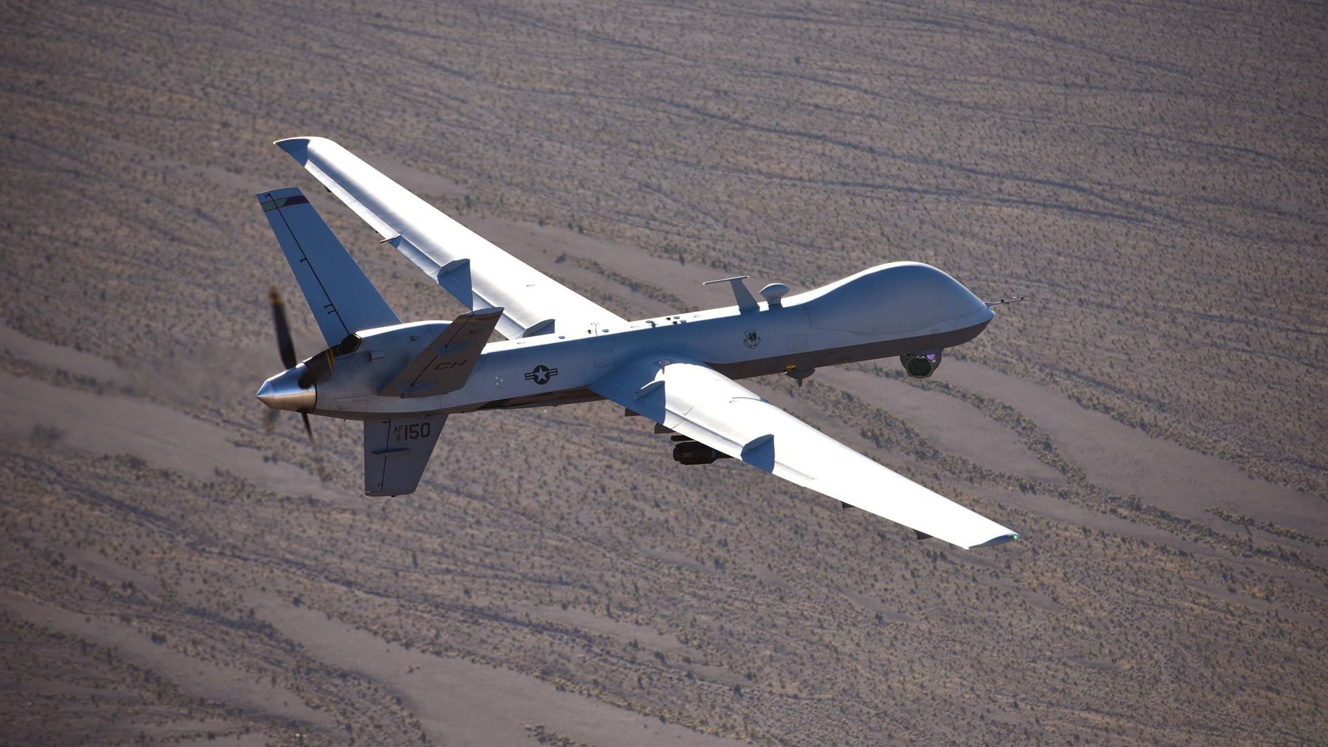 ¿Cuánto cuesta el dron de Estados Unidos contra el que chocó un avión ruso en el Mar Negro?