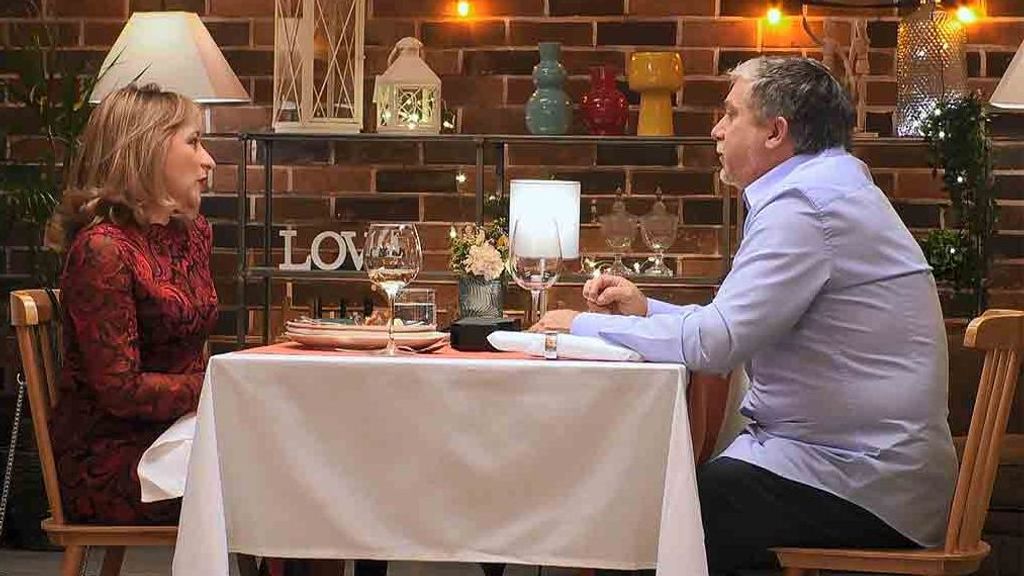 Mª José y Raúl durante su cita en 'First Dates'