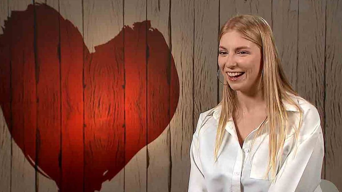 Alexandra esperaba no pagar la cena en ‘First Dates’: “Si pagamos a medias, no me vuelves a ver”