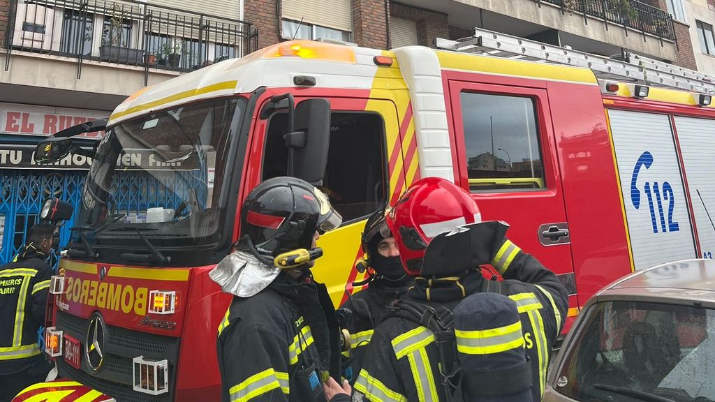 Dos ancianos mueren en el incendio de su vivienda en la zona de Ventas de Madrid