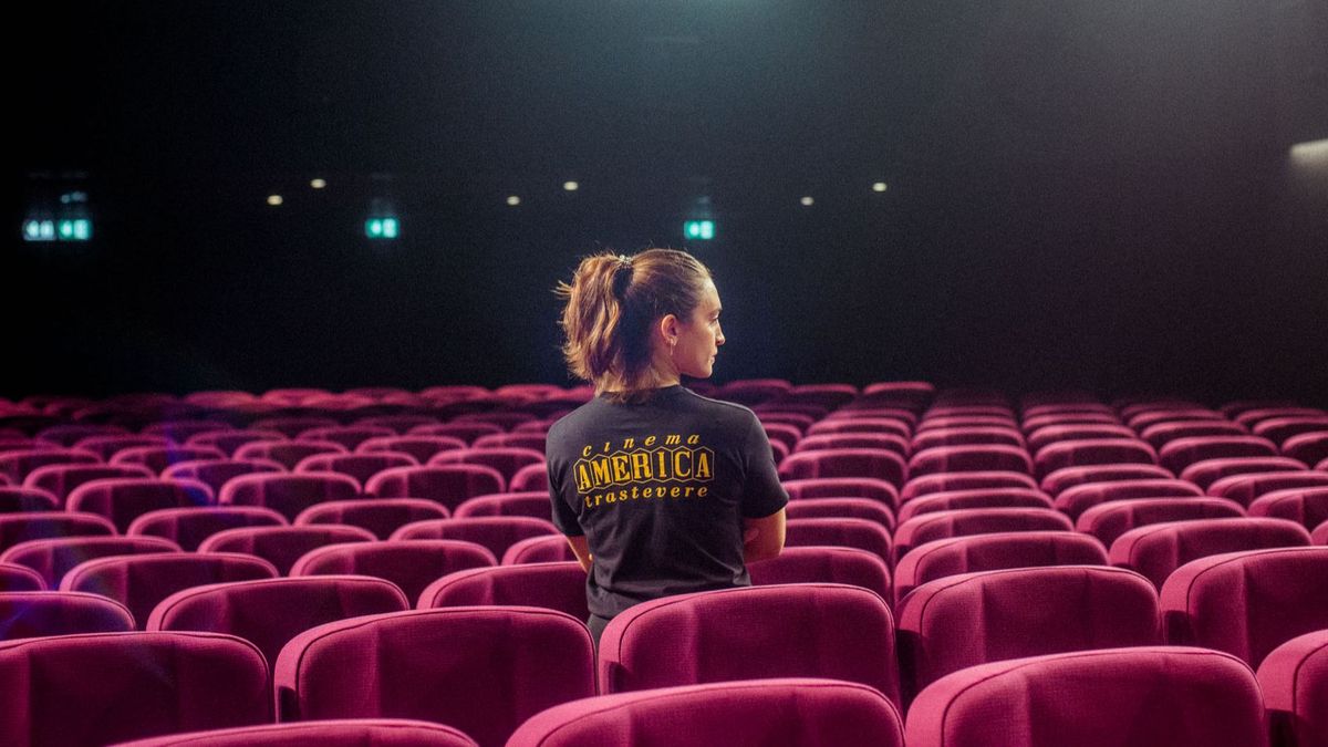 Una de las jóvenes que forma parte del grupo que ha defendido Cinema America durante más de una década. Una de las jóvenes que forma parte del grupo que ha defendido Cinema America durante más de una década.