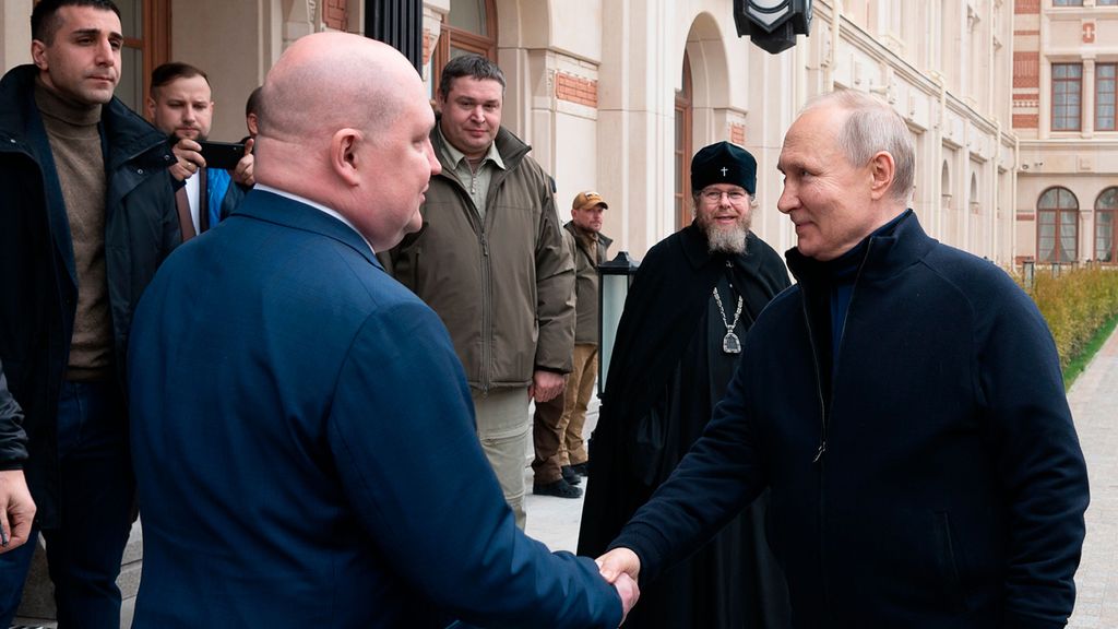 Putin visita Crimea en el 9º aniversario de la anexión a Rusia