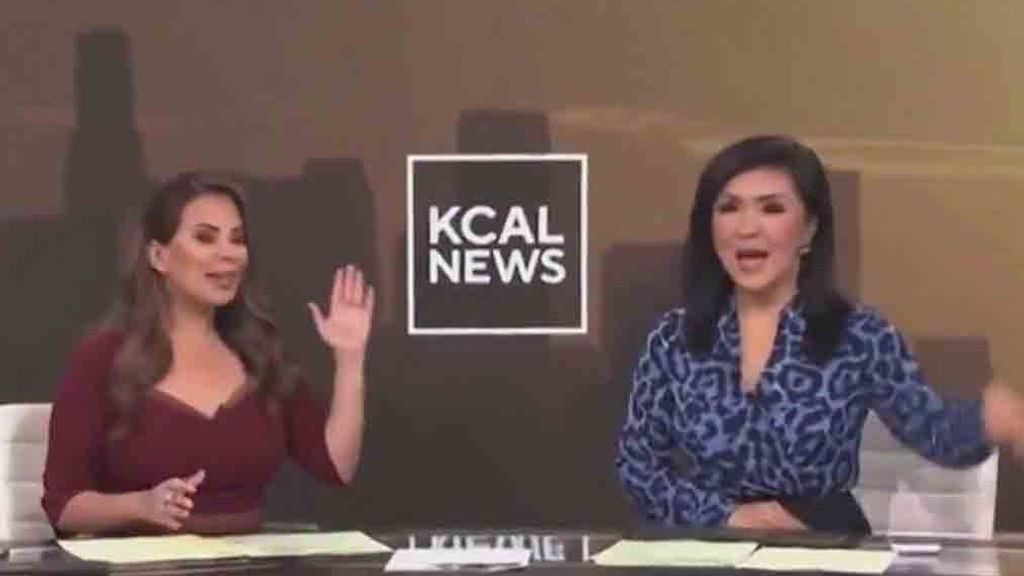 Una presentadora se desmaya en directo y sus compañeras no se mueven de la silla