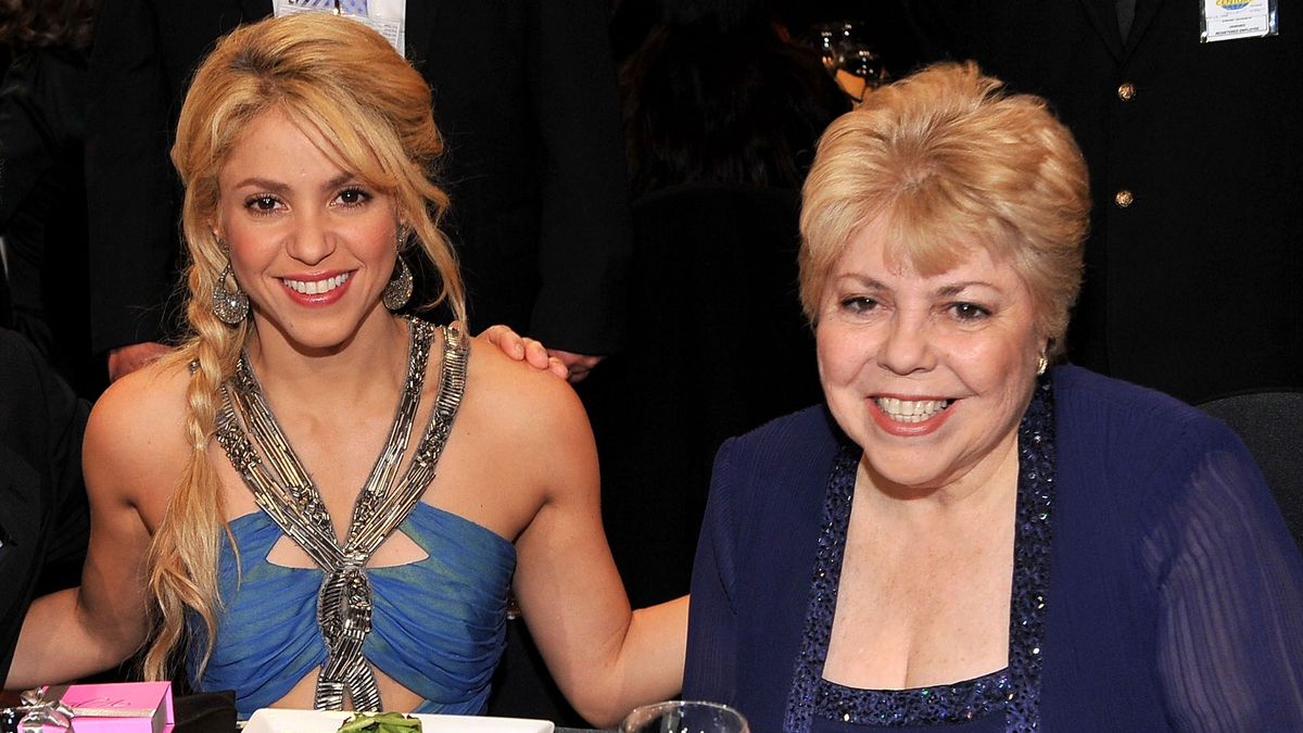 La madre de Shakira hospitalizada de urgencia por un ictus
