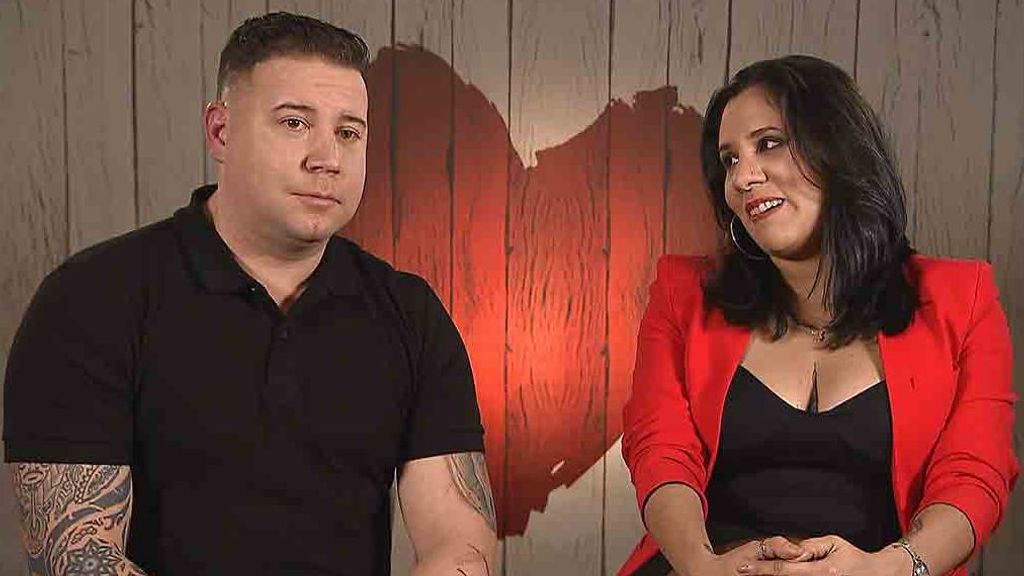 Ángel  y Romina durante su cita en 'First Dates'