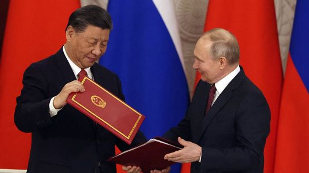 Xi Jinping y Putin en Moscú