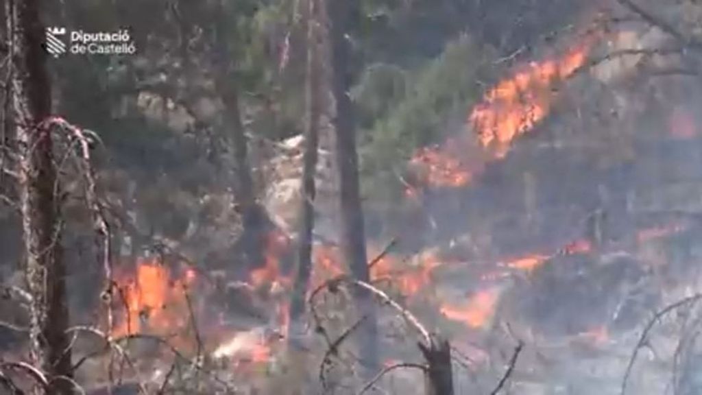 El incendio de Castellón y Teruel ya ha quemado 4000 hectáreas