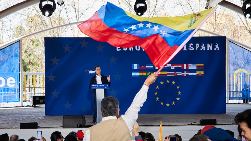 El presidente del PP, Alberto Núñez Feijóo, en un acto el pasado sábado con los "hispanos de Madrid"