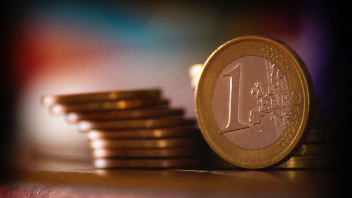 Los cinco pasos para detectar una moneda falsa