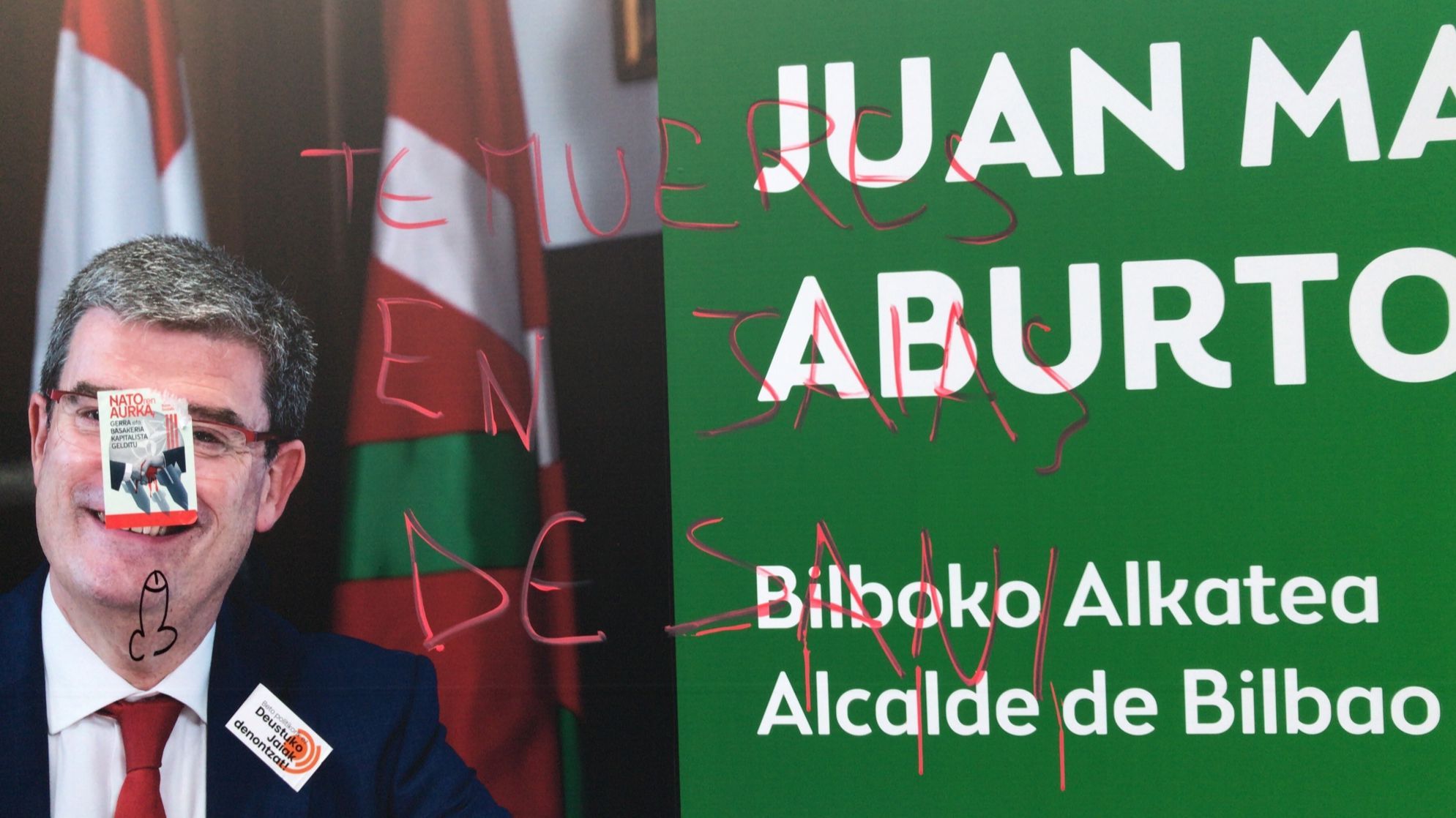 Pintada contra Aburto en Batzoki de San Ignacio