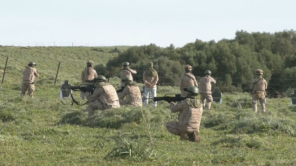 Así se forman los reclutas ucranianos en Cádiz que formarán parte del ejército para enfrentarse en la guerra