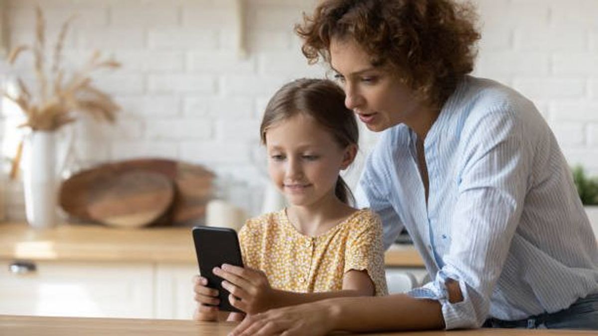 Control parental de los móviles de los hijos menores de edad. Control parental de los móviles de los hijos menores de edad.