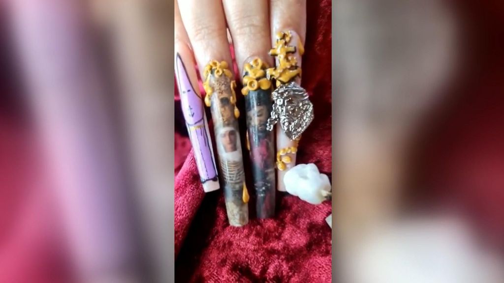 Manicurista de Sevilla que triunfa con sus uñas cofrades