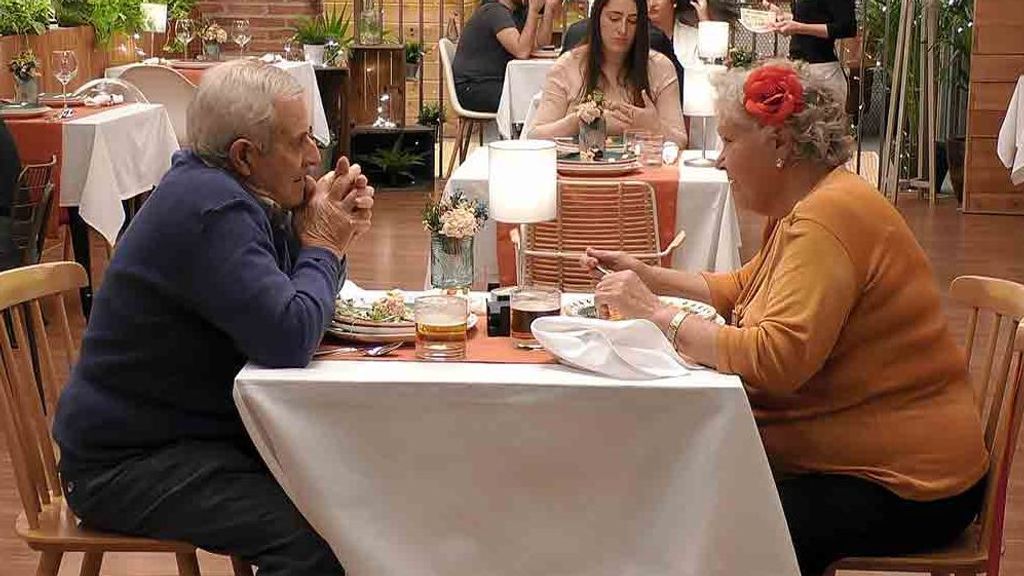 Concha y José Mª durante su cita en 'First Dates'