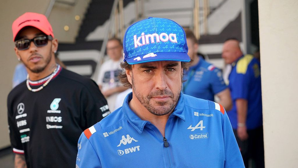 Fernando Alonso, sobre las declaraciones de Hamilton: "No tiene memoria"
