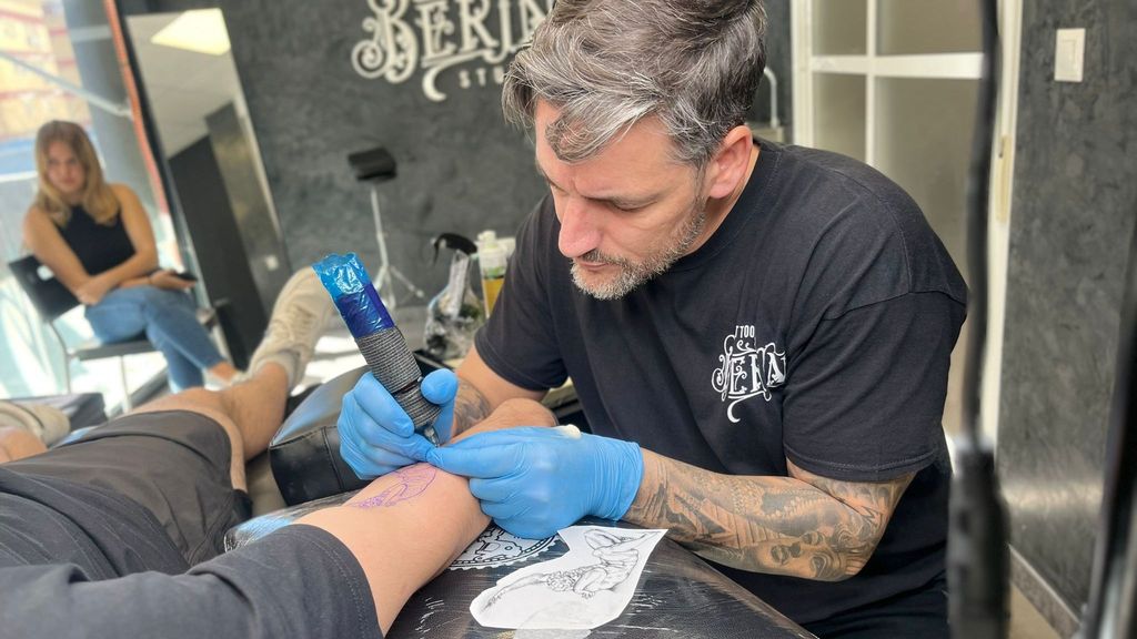 Tatuajes cofrades en Sevilla