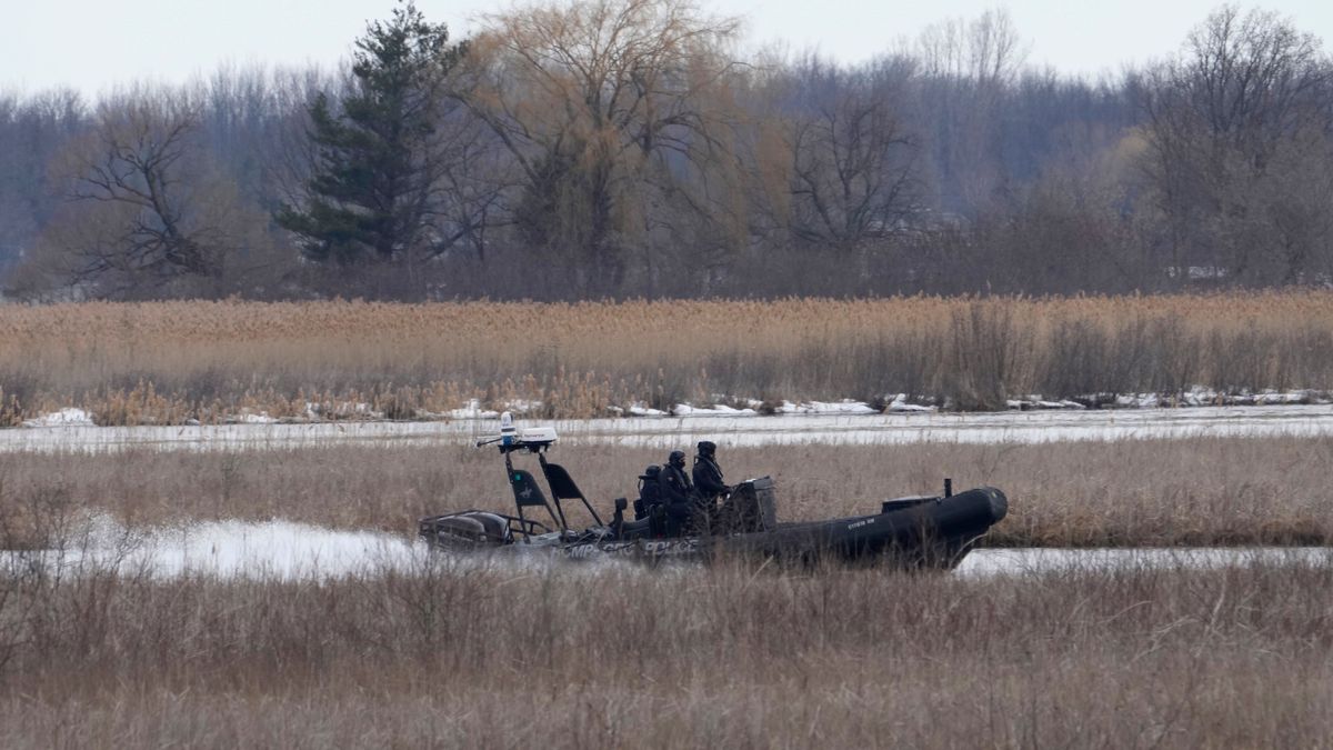 Aumentan a ocho, entre ellos dos niños, los migrantes muertos intentando entrar a EEUU por Canadá