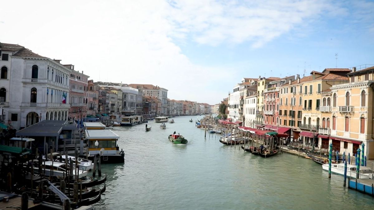 Enclaves de Venecia para descubrir 'El ángel de la ciudad'