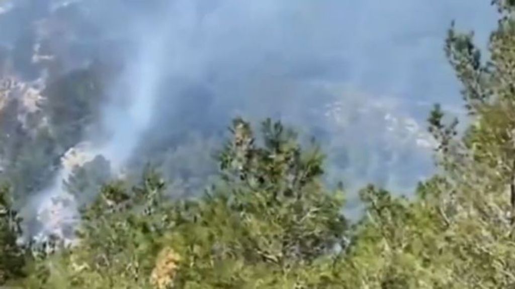 Estabilizado el incendio forestal en la sierra de Pándols en Gandesa, Tarragona