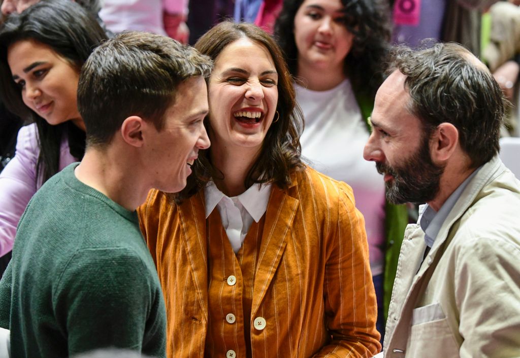 Yolanda Díaz luce apoyo social y aliados políticos en la presentación de SUMAR, en imágenes