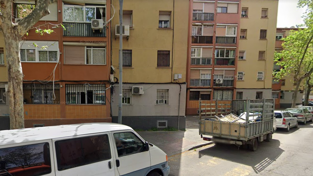 La batalla campal ha sido en la calle Jerez de la Frontera de Badalona