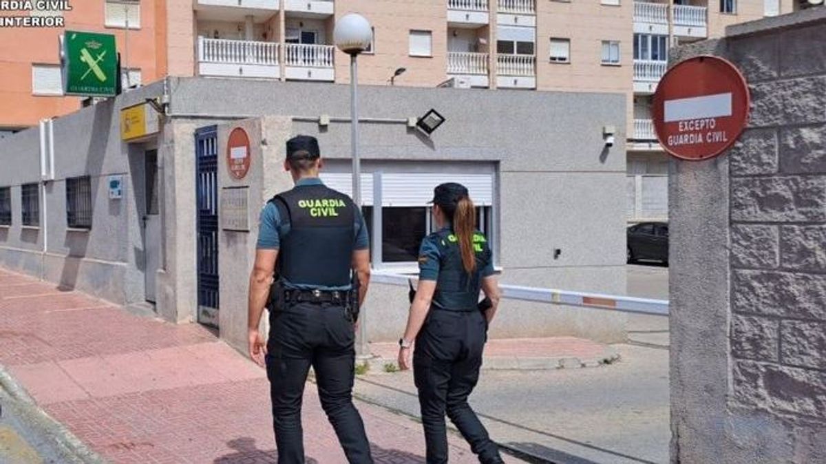 La Guardia Civil investiga el hallazgo de un cuerpo en estado de descomposición en un vertedero de Alicante