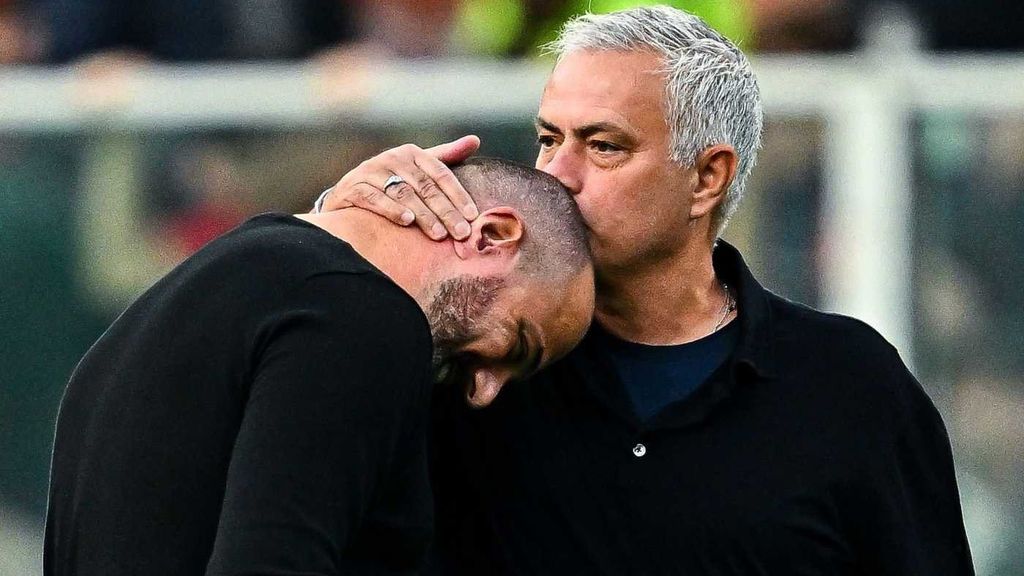 Mourinho, contra sus ultras por llamar 'gitano' al técnico de Jesé: "A mis amigos no se les toca"