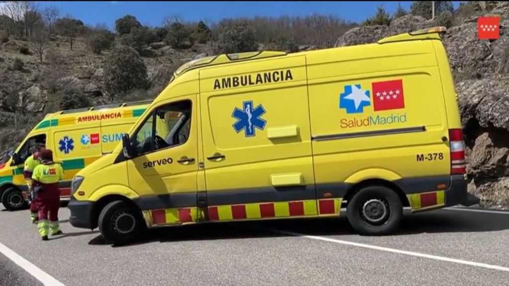 Muere un ciclista tras salirse de la carretera y golpearse la cabeza contra una roca en la Sierra Norte madrileña