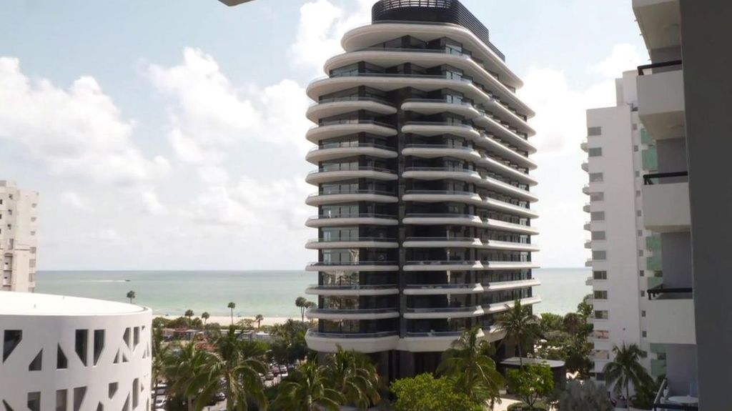 Junto al apartamento de Kim Kardashian y con vistas al Atlántico: entramos en un apartamento como el de Ana Obregón en Miami