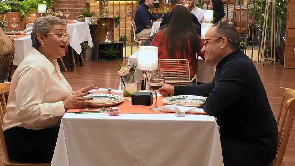 Beatriz y José Antonio en 'First Dates'