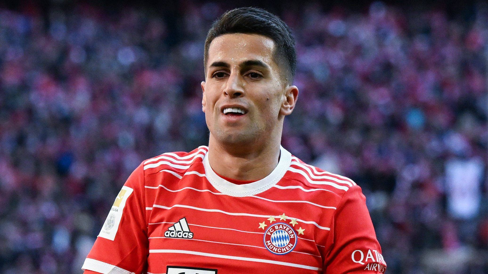 Cancelo 'la lía' en el Bayern: no celebra el triunfo con sus compañeros y el Madrid ya prepara su fichaje Cancelo 'la lía' en el Bayern: no celebra el triunfo con sus compañeros y el Madrid ya prepara su fichaje