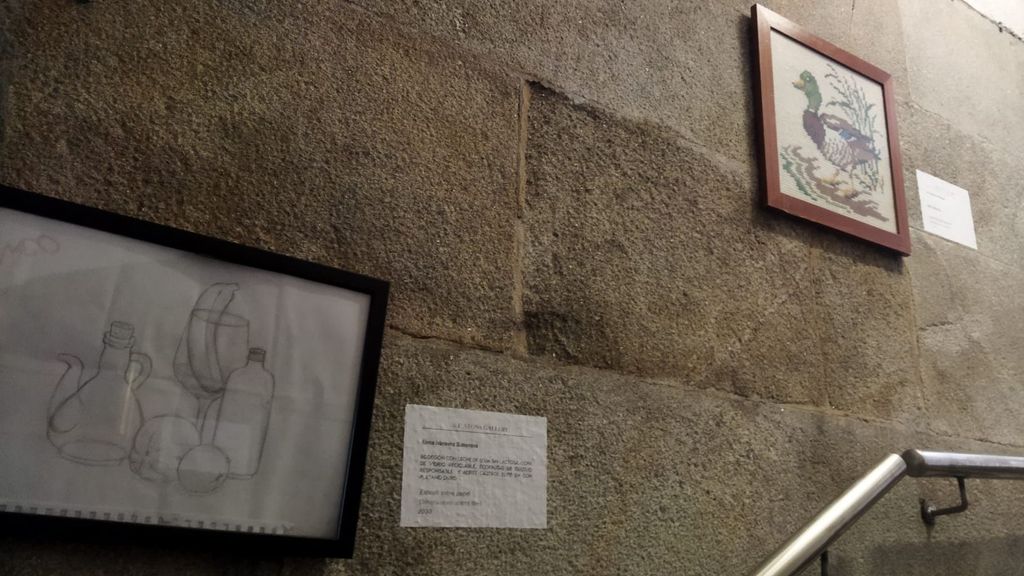 De paso subterráneo a galería de arte: intervención artística sorpresa en Vigo