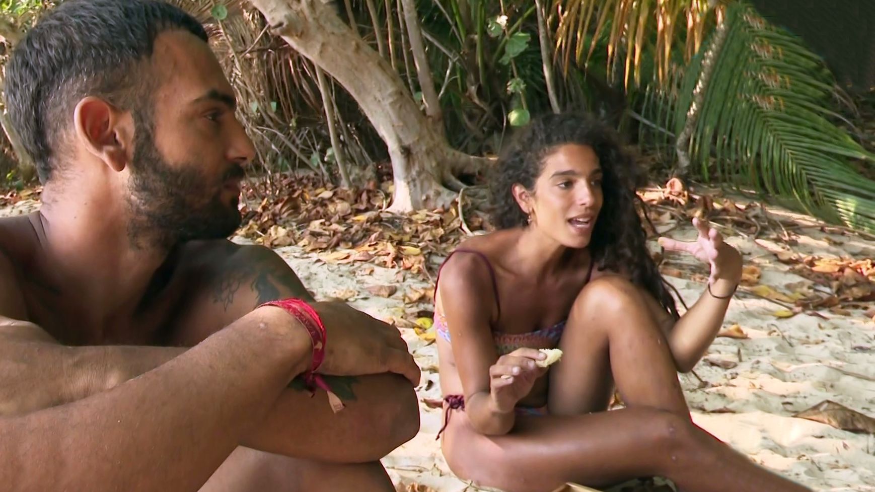 Manuel habla con Alma