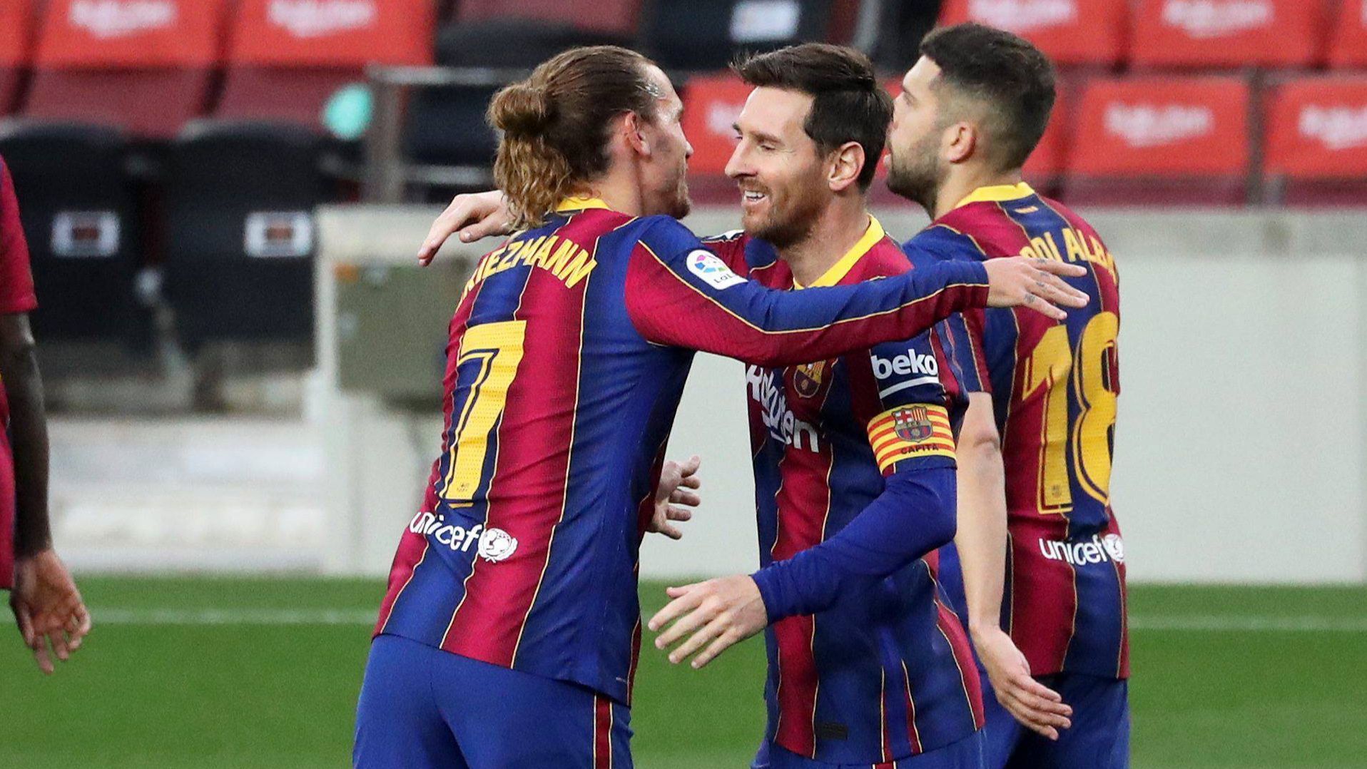 Messi y Griezmann, unidos por los negocios: se hacen socios de una cadena de hamburguesas Messi y Griezmann, unidos por los negocios: se hacen socios de una cadena de hamburguesas