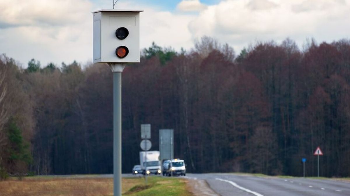Radares y límites de velocidad en Semana Santa: las normas que no te puedes saltar