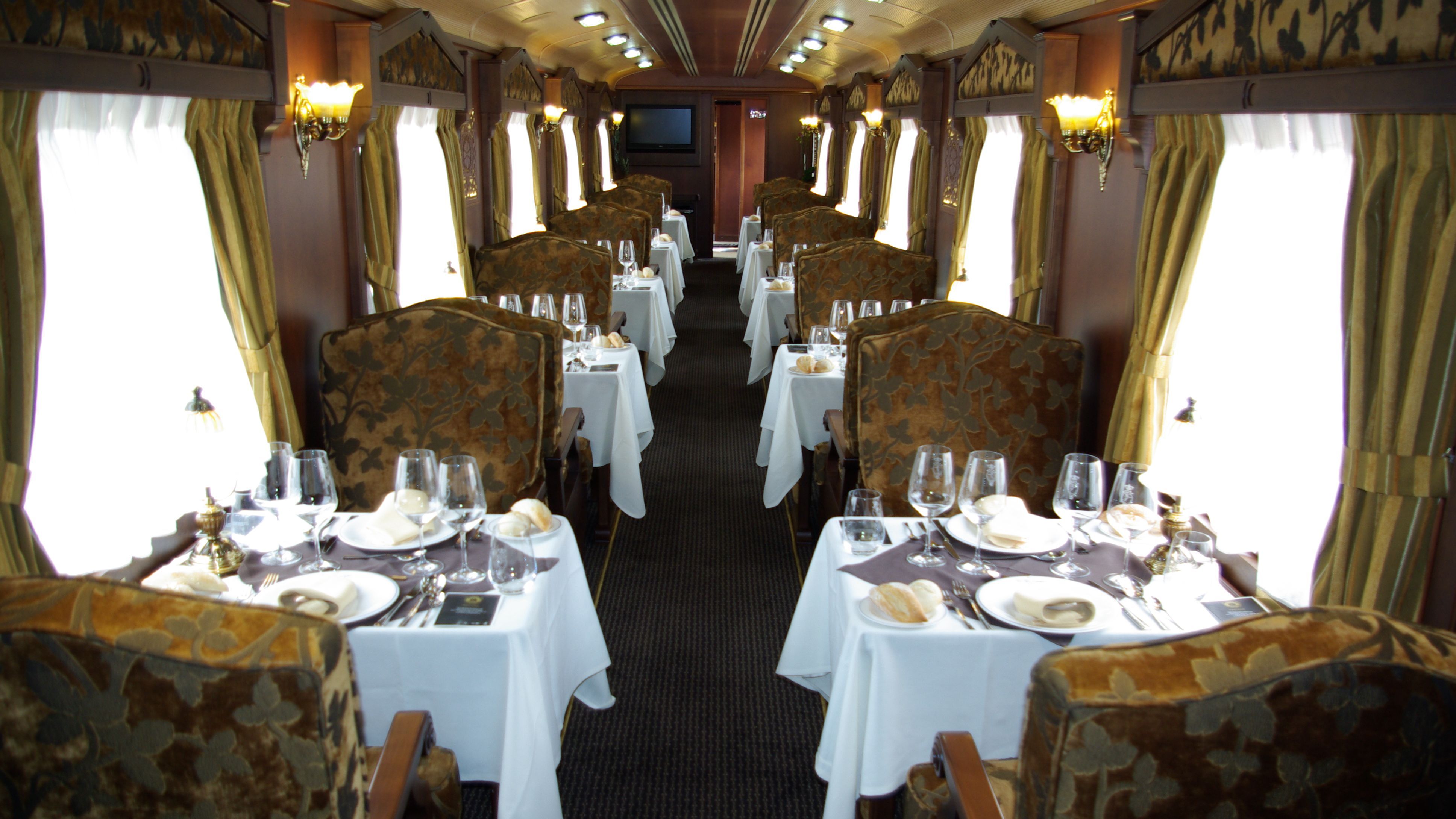 Cuarenta años del Transcantábrico, primer tren turístico de lujo de España