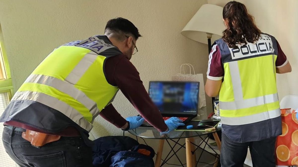 Imagen de los investigadores de la Policía Nacional Imagen de los investigadores de la Policía Nacional