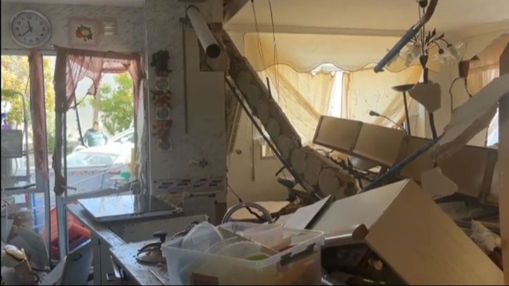 Tres heridos, una menor, por una explosión de gas en una vivienda en Villaconejos