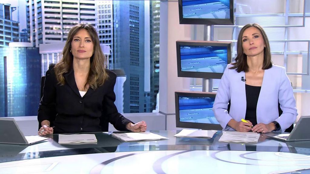 Con Leticia Iglesias y Lidia Camón Informativos Telecinco 2023 Matinal 10/04/2023