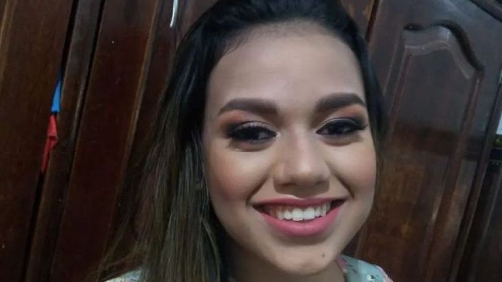 Manuela Vitoria de Araujo Farias, acusada de tráfico de drogas en Indonesia