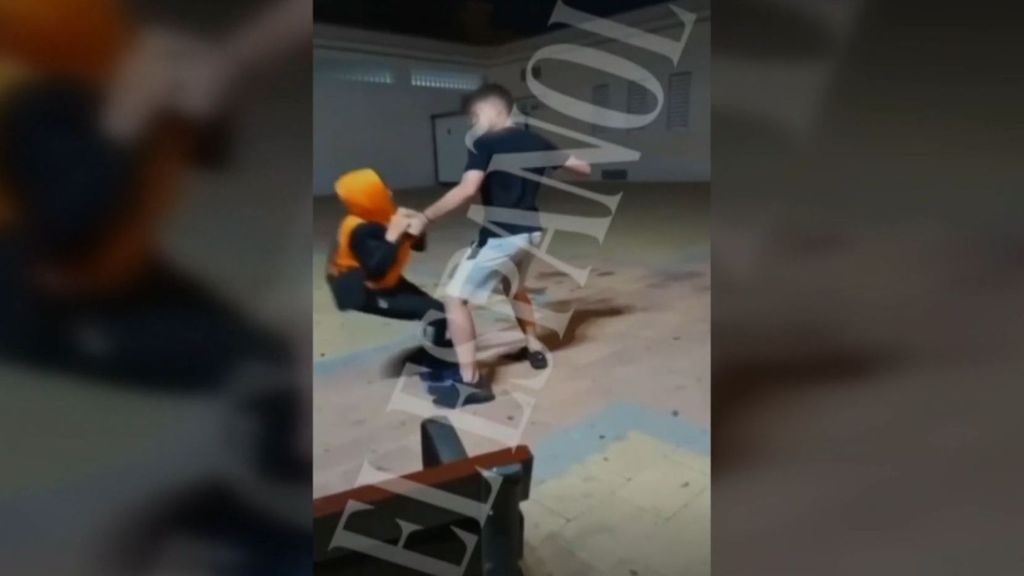 Brutal paliza de un niño de 13 años a otro menor en Murcia: "Cuento hasta cinco y te levantas, o si no te piso la cara"