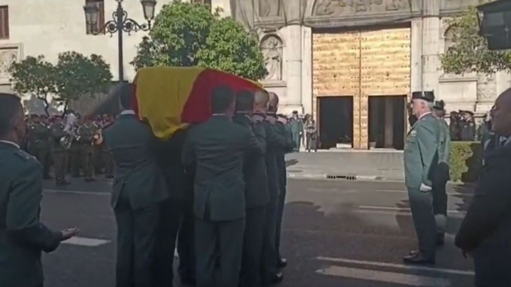 El adiós a Francisco Ramón, el guardia civil de 53 años muerto en acto de servicio en Valencia