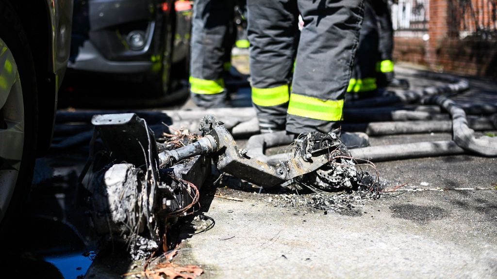 Imagen del patín eléctrico que originó el incendio