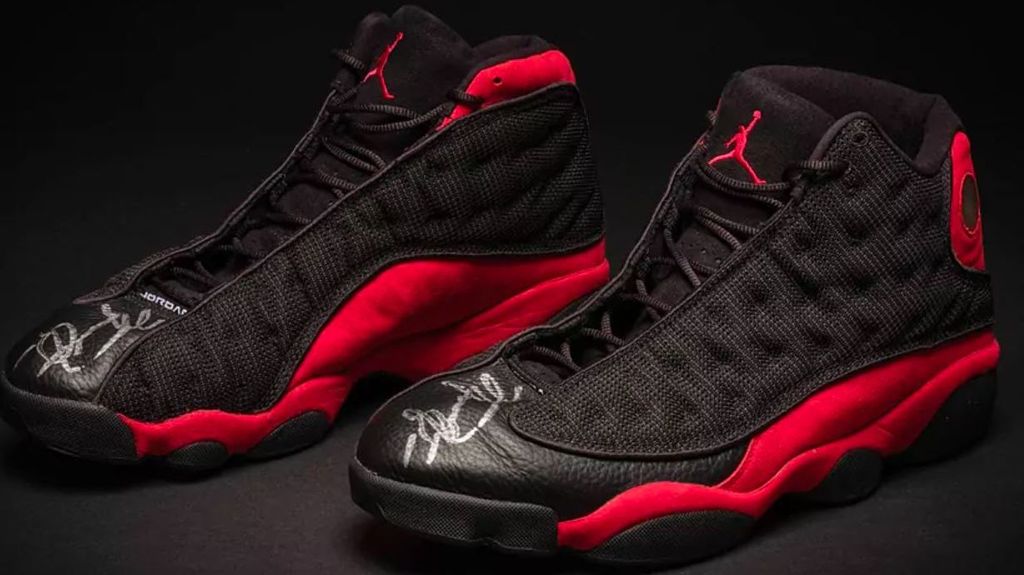 Vendidas en subasta las zapatillas de Jordan