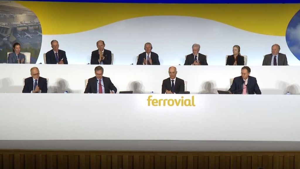 El Gobierno califica de "extraña" la decisión de Ferrovial