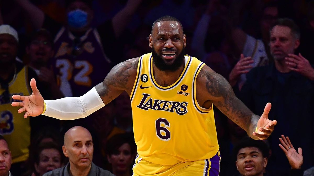 LeBron James entra en el olimpo de Cristiano y Messi: su camiseta es la más vendida de la NBA