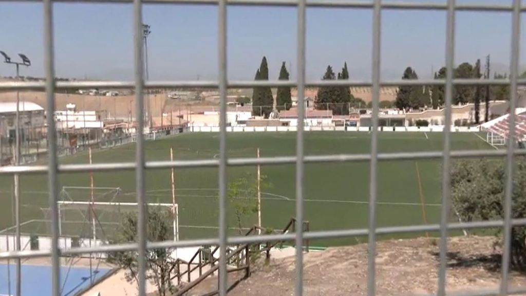 Los jóvenes futbolistas extranjeros estafados en Granada sobrevivían hacinados y hambrientos