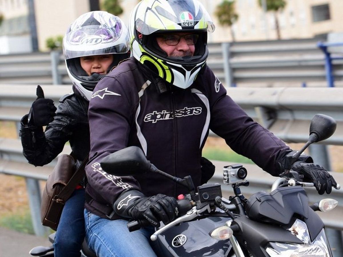 Cuando la pasión por las motos se hereda de padres a hijos - Uppers