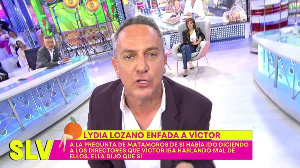Víctor Sandoval brota contra Lydia Lozano